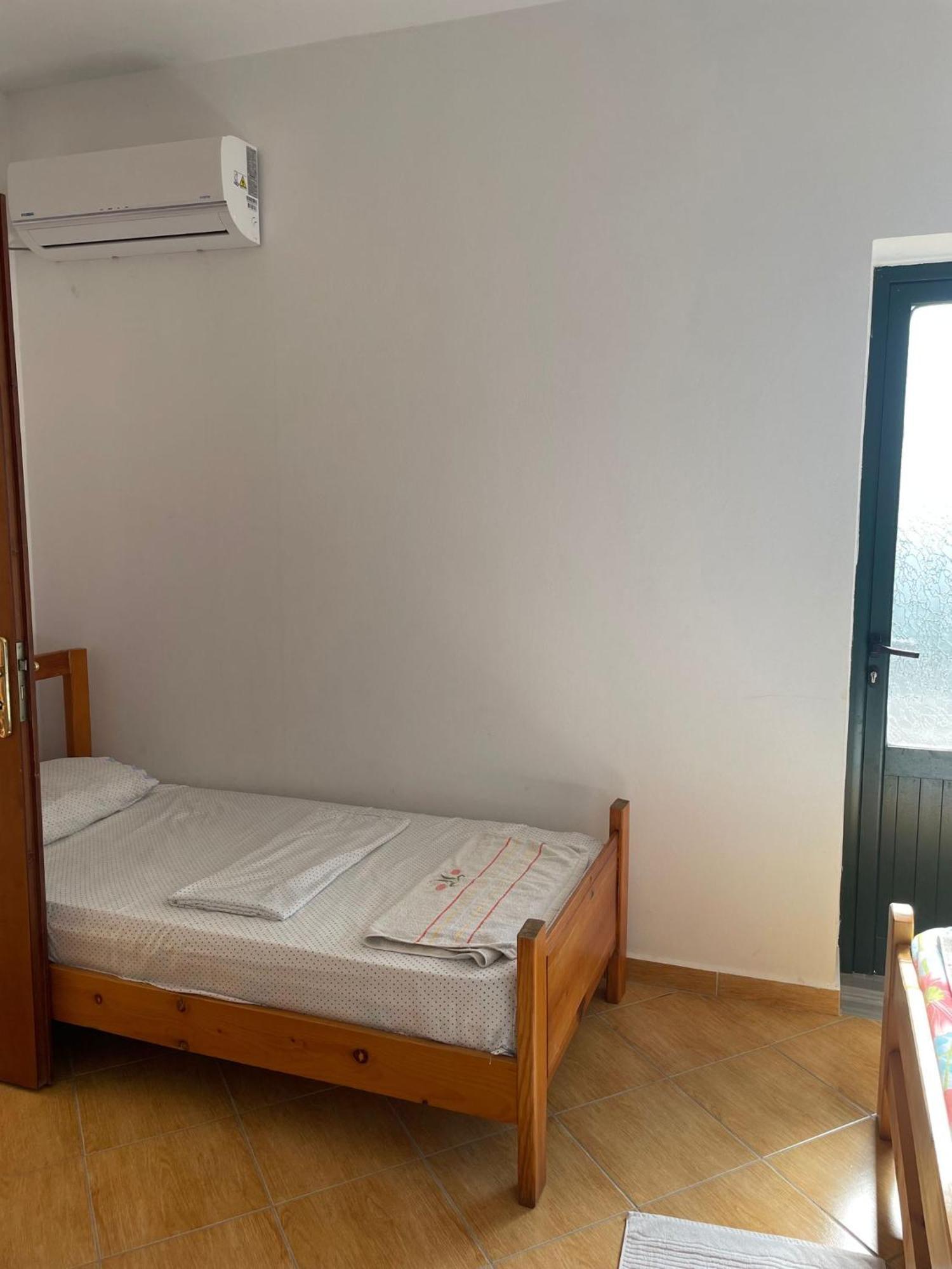 Hotel Bora Gostime Номер фото