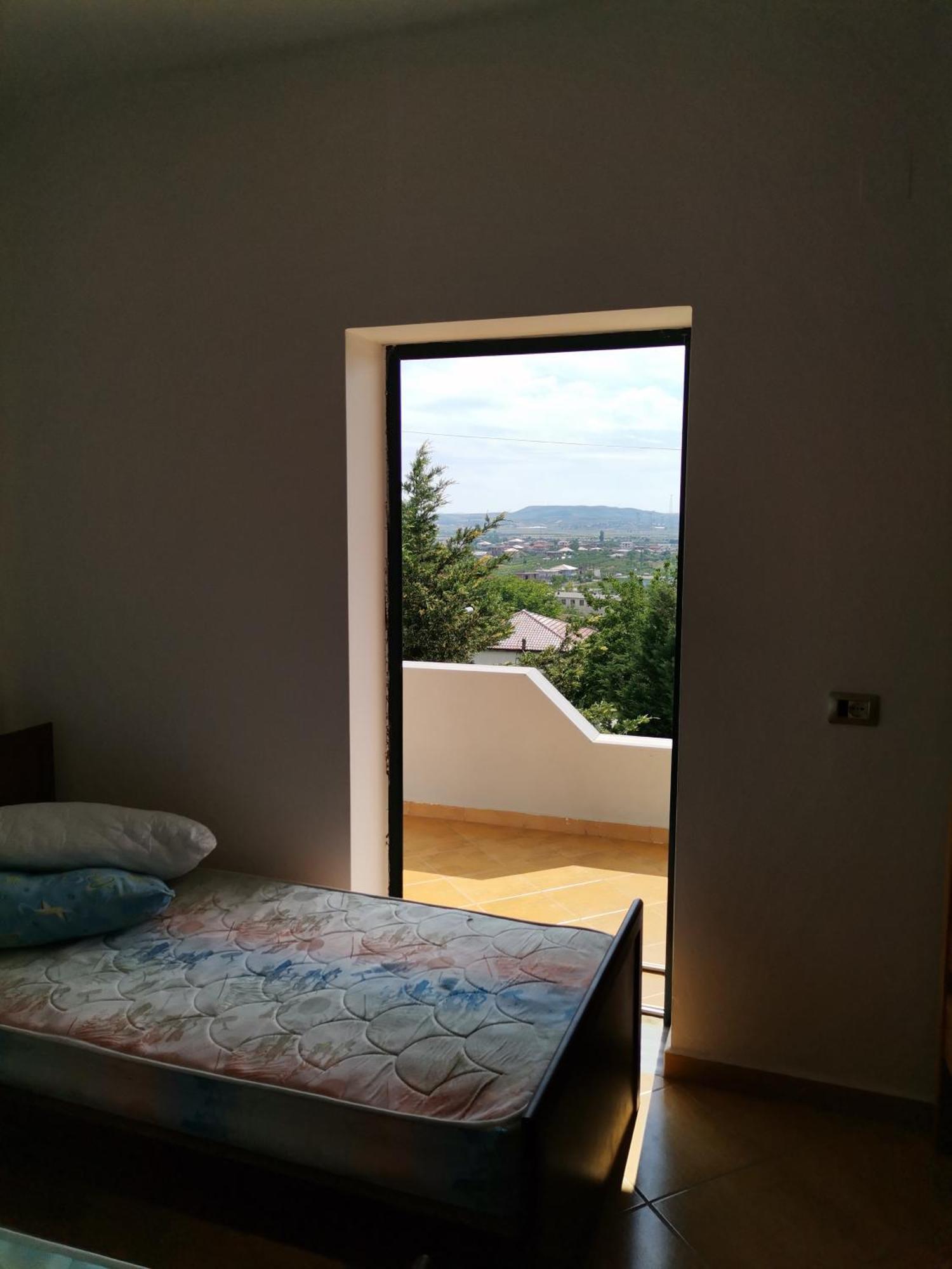 Hotel Bora Gostime Екстер'єр фото