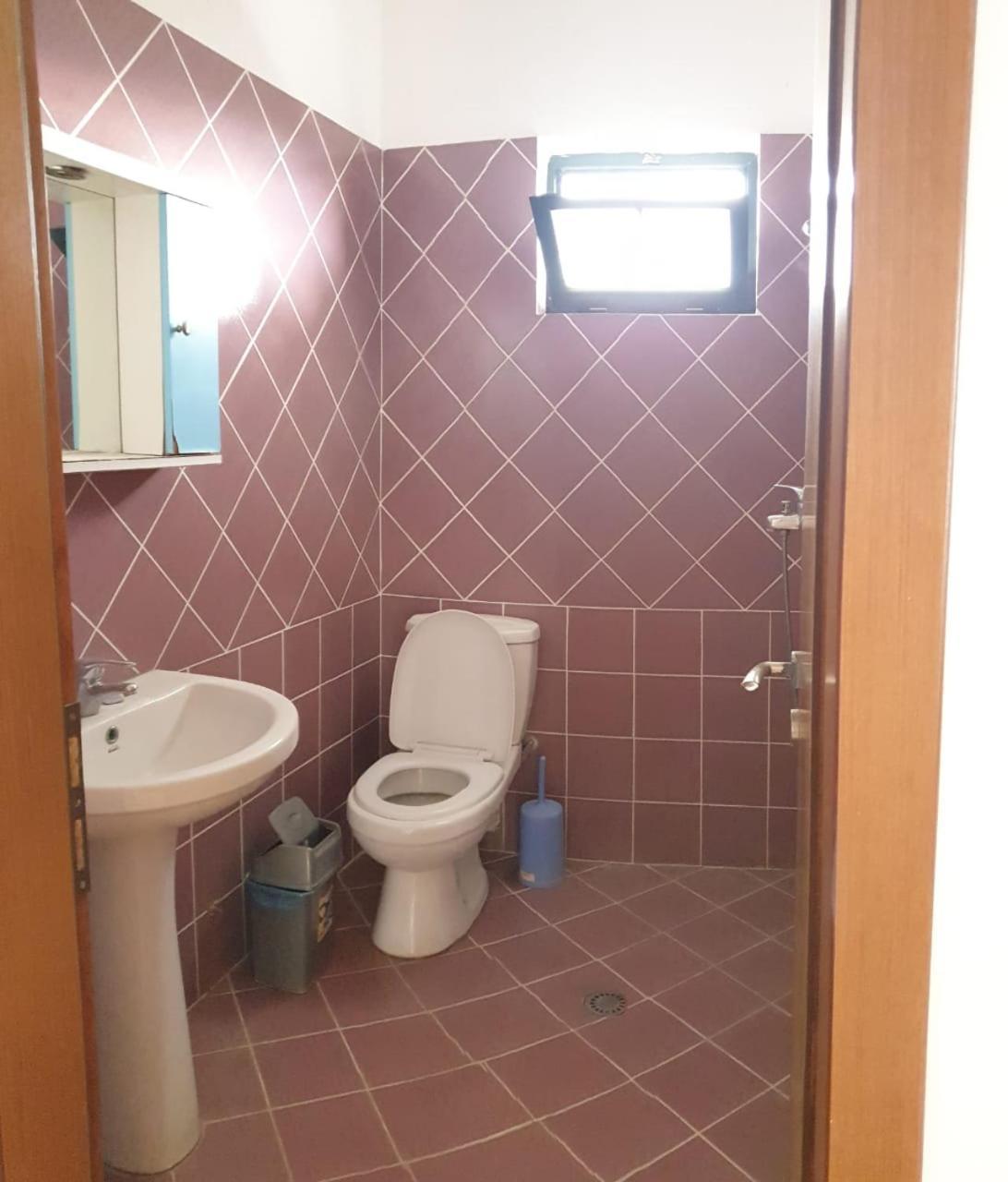 Hotel Bora Gostime Екстер'єр фото